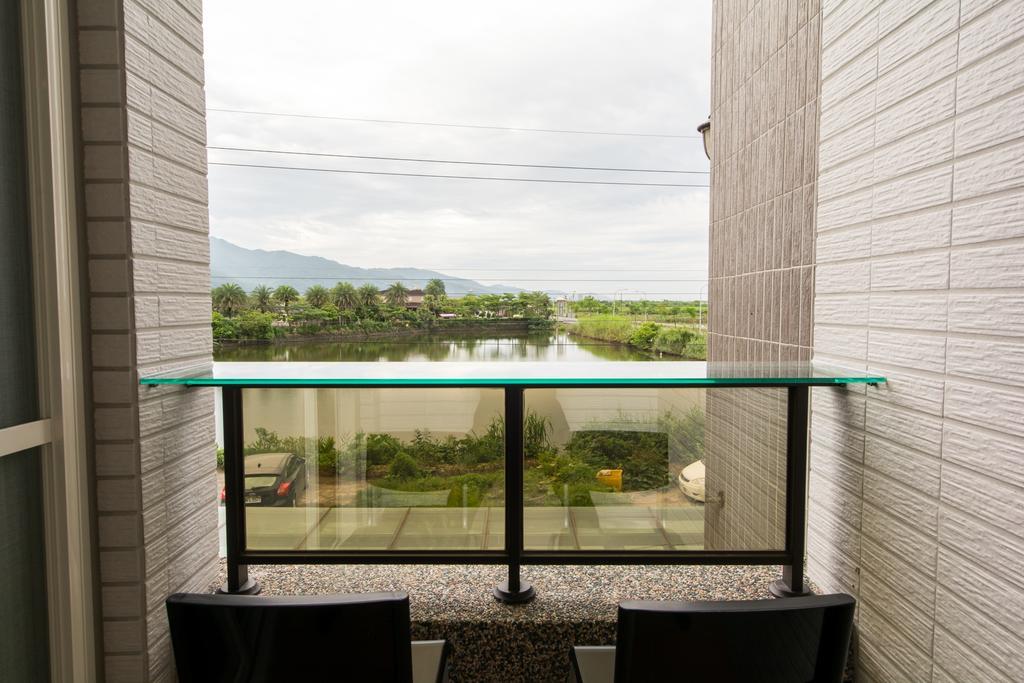 Fruit B&B Jiaoxi Εξωτερικό φωτογραφία