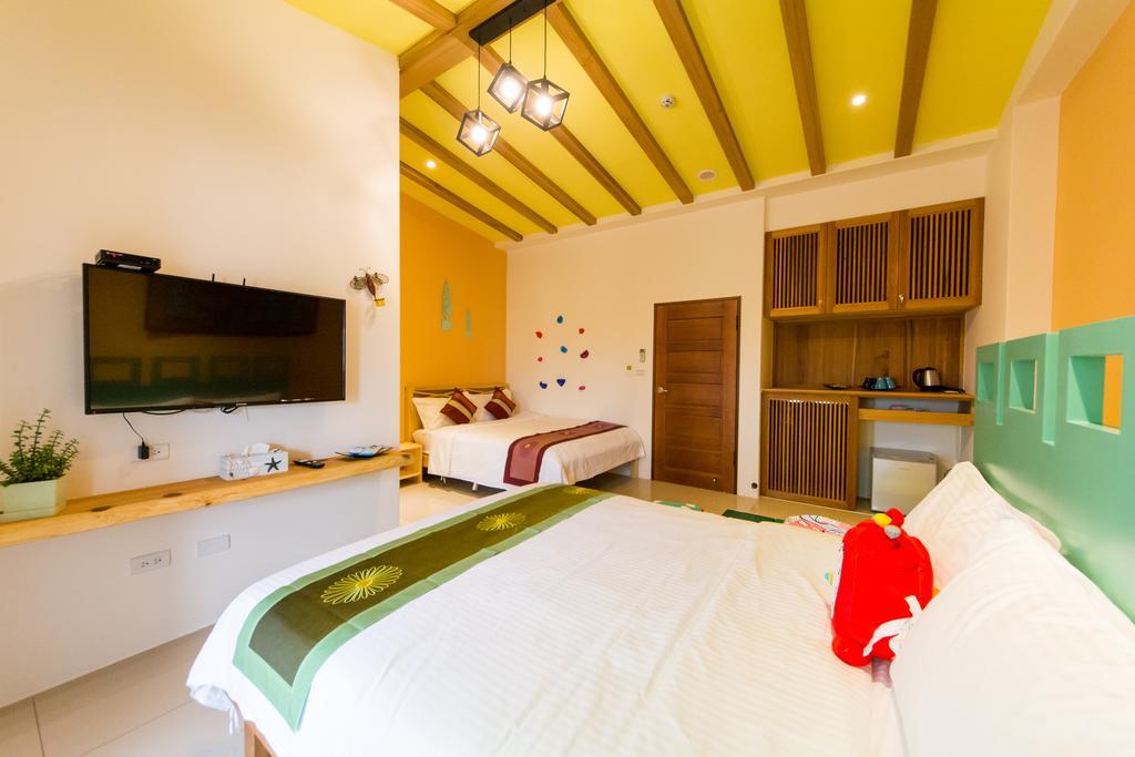 Fruit B&B Jiaoxi Εξωτερικό φωτογραφία